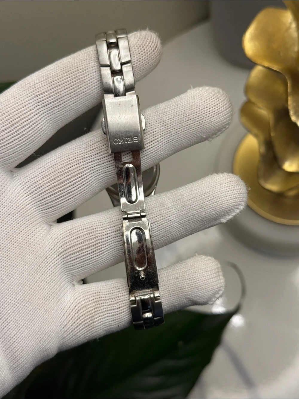 Seiko elegant wristwatch